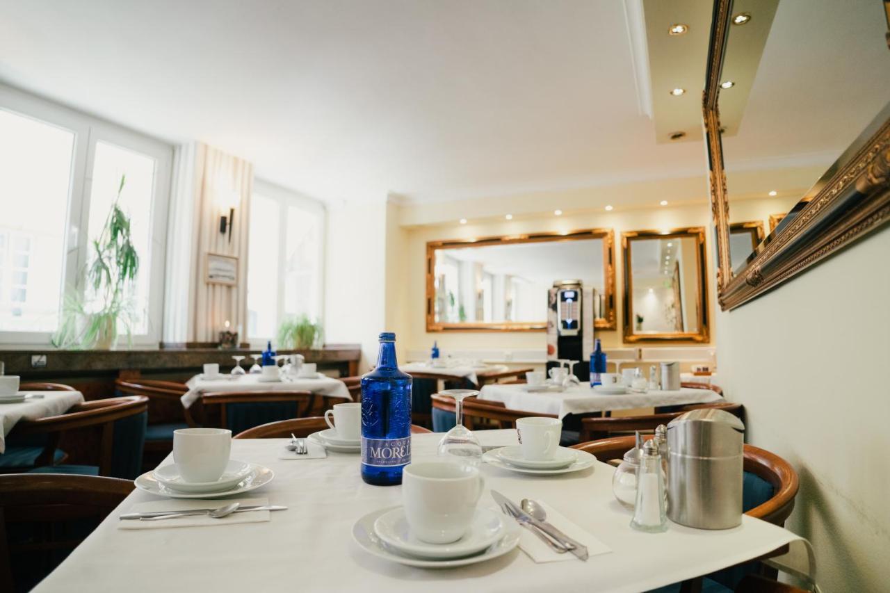 Altstadt Hotel St. Georg Dusseldorf Ngoại thất bức ảnh